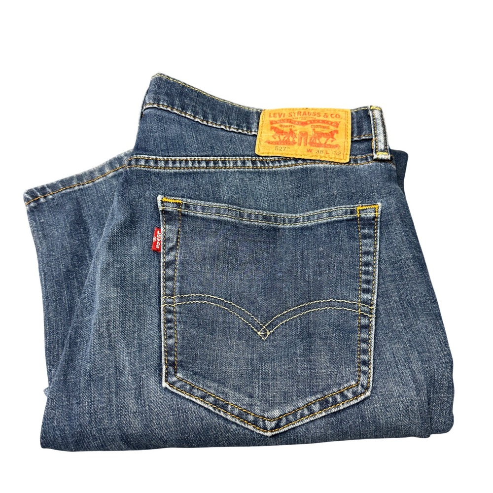 Levi's 527 Jeans Mens 36x32 (36x31 ACTUAL) Slim Bootcut Blue Denim Classic